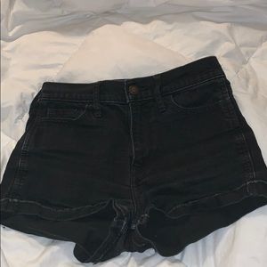 black hollister shorts make offers!!!